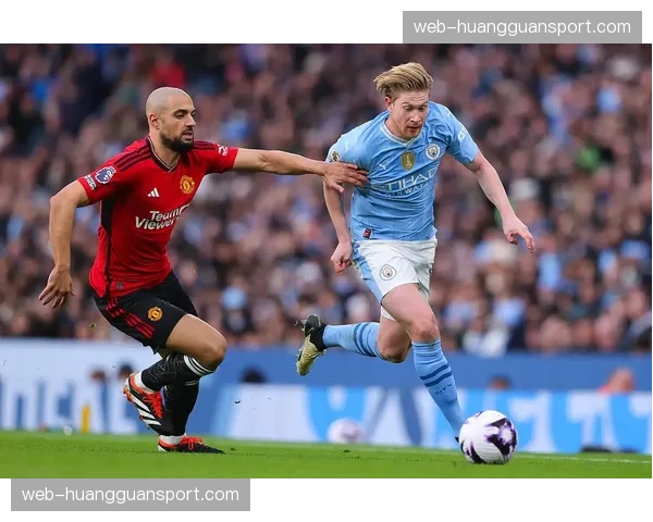 哈兰德恢复完整训练,有望出战曼市德比 哈兰德恢复完整训练,有望出战曼市德比